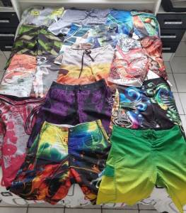 Vendo Bermudas Tactel Em timo Estado.