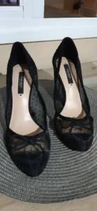 02 Scarpin Zara E Schutz N35