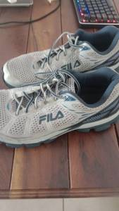 Tnis Fila Striking 3.0 - Cinza