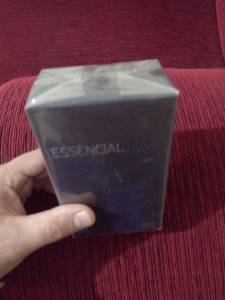 Perfume Essencial Fechado