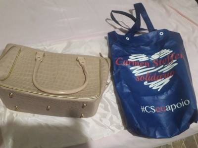 Bolsa De Ombro Carmen Steffen Bege