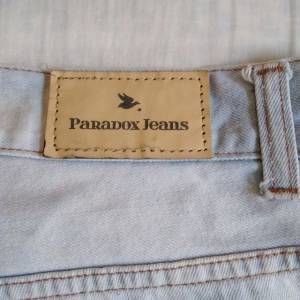 Bermuda Jeans Claro Unissex  * Linda *