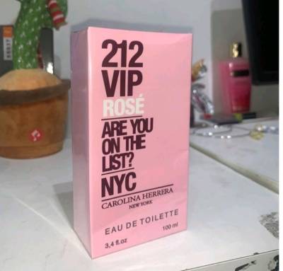 Perfume 212 Vip Ros 100 Ml