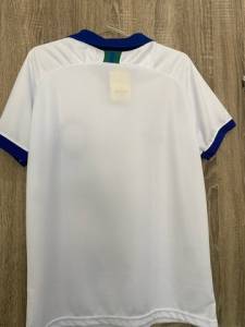 Camisa Brasil Gola Azul