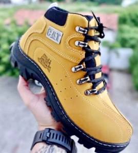 Bota Cat Premium