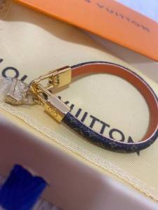 Pulseira Feminina Louis Vuitton Banho 18k