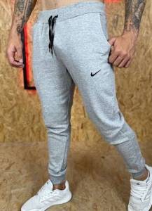 Cala Moletom Premium Nike