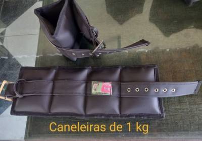 Par De Caneleiras 1 Kg. Pronta Entrega.