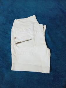 Bermuda Jeans Com Elastano Tam 42