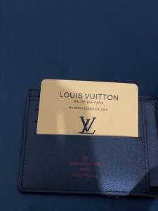 Carteira Louis Vuitton