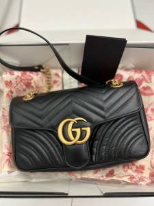 Bolsa Gucci Marmont Tamanho M