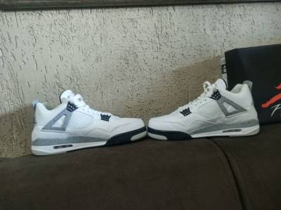 Jordan 4 White Cement (44br)