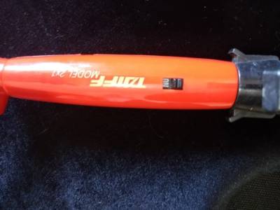 Babyliss Taiff Model 2x1 Vermelho