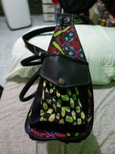 Bolsa Lateral (marca: Desigual)