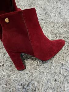 Bota Em Veludo Vermelho  Vizzano