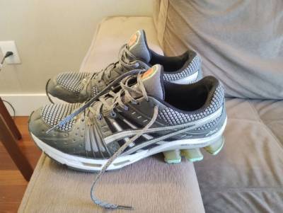 Tnis Asics Kinsei Em Excelente Estado