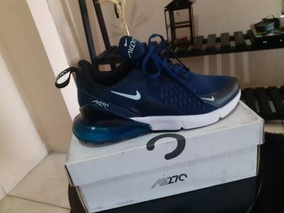 Tnis Nike Air Max 270 br  br  Tamanho 41