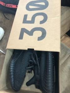 Yeezy Boost 350 V2 Black Static Preto Refletivo Caixa E Garantia Statict Non Reflective