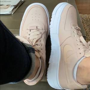 Air Force 1 Pixel Particle Beige