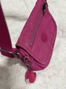 Bolsa Kipling Original De Lado Rosa