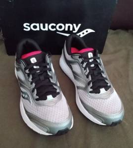 Tnis Saucony Versafoan Cohesion Tam 42 & 43 (original / Novo)