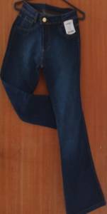 Vende-se Cala Jeans Nova Com Lycra