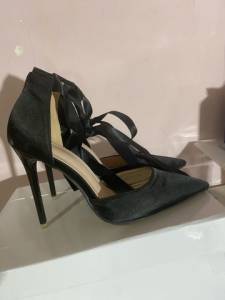 Scarpin Preto (n37)