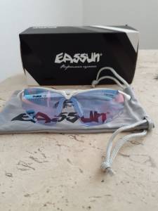 Oculos Eassun