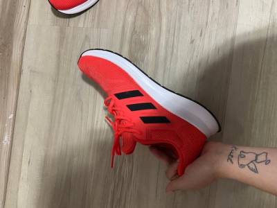 Tnis Adidas Novo