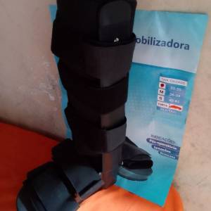 Vende Um Bota Ortopdica