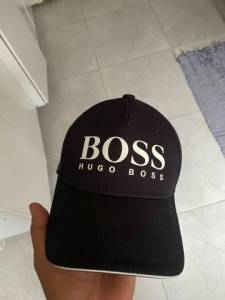 Bon Hugo Boss Original !