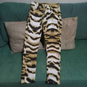 Cala Animal Print Tamanho P/ 38