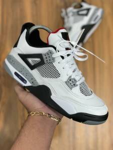 Tnis Nike Jordan 4 Masculino