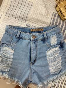 Short Jeans