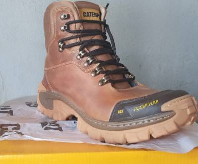 Bota Caterpilar Militar Desert.