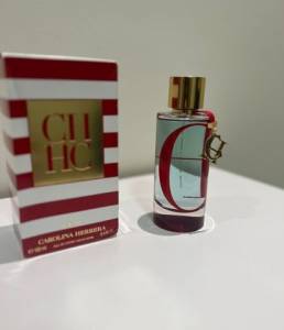 Perfume Carolina Herrera Leau 100 Ml Original Nunca Usado