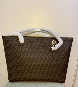 Bolsa Michael Kors Tote Jet Set Logo Grande