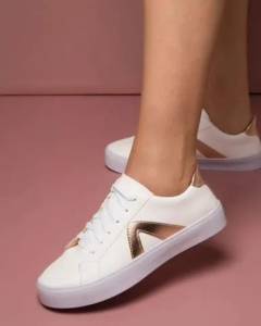 Tenis Feminino Branco E Dourado