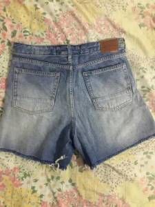 Short Jeans