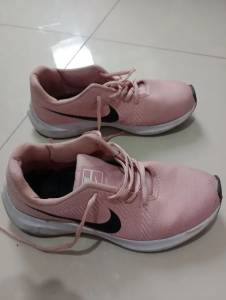 Tnis Nike Rosa Semi Novo