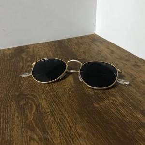 culos De Sol Da Ray-ban Dourada. Novo.