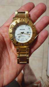 Vendo Relgio Magnum Dourado + Pulseira De Prata