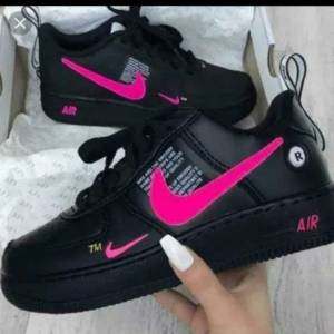 Tnis Nike Air Force Feminino