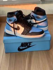 Jordan 1 Unc