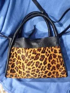 Bolsa Arezzo Vero Cuoio Animal Print