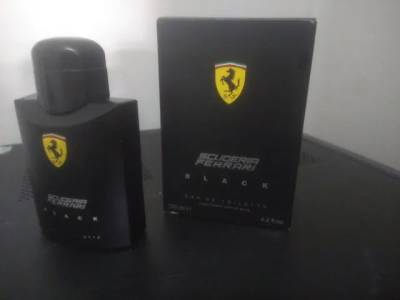 Perfume Ferrari Back