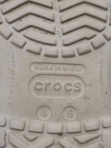 Crocs M4 W6 Cinza