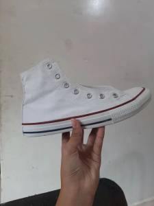 Vende-se All Star