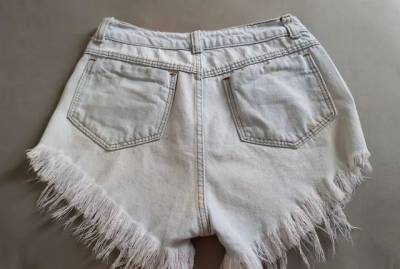 Shorts Jeans Femininos Semi Novos. So 3