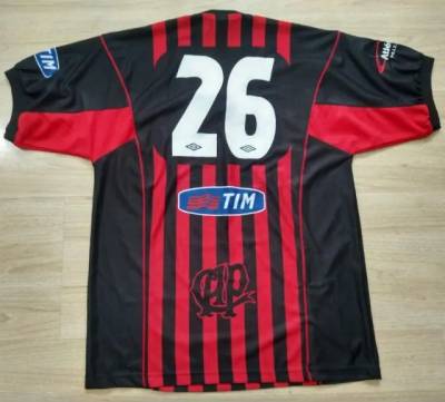 Camisa Athletico-paranaense-2001-home-kit